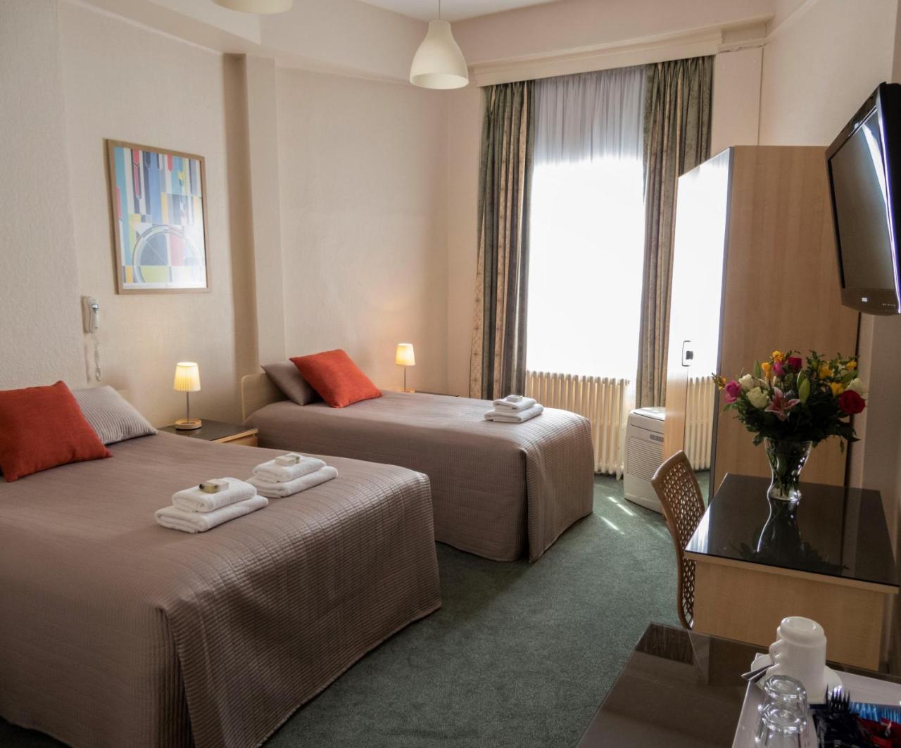 Euro Hotel Лондон Экстерьер фото