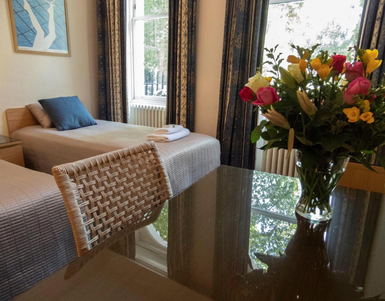 Euro Hotel Лондон Экстерьер фото